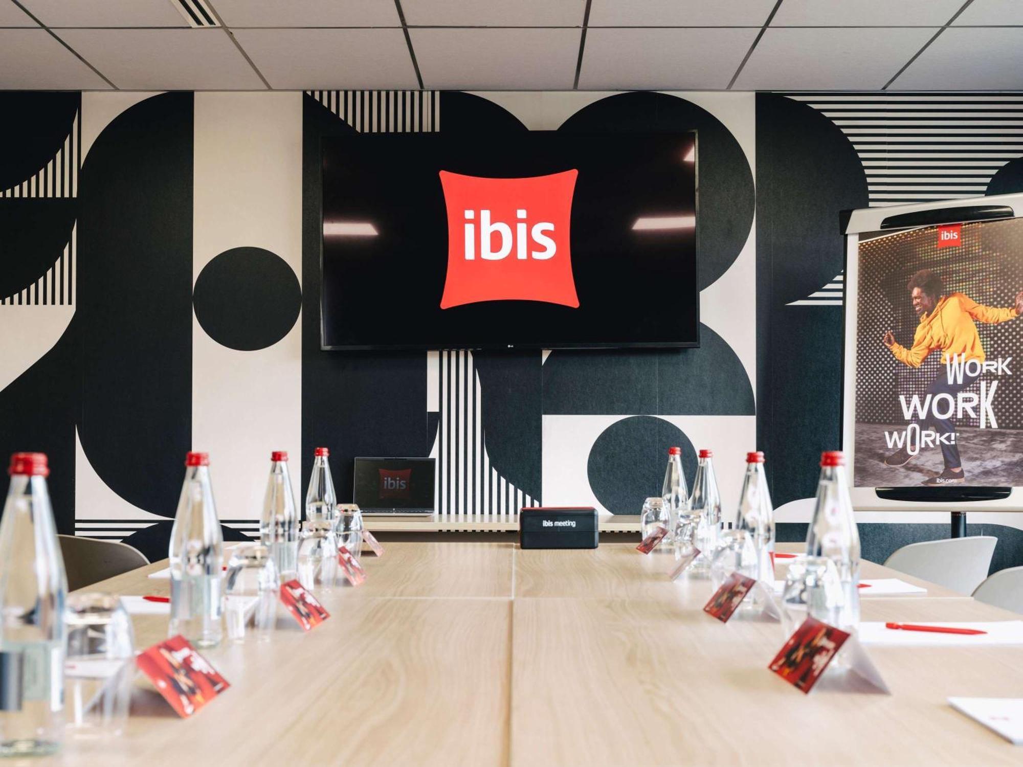 Ibis Rouen Centre Rive Droite Pasteur Hotel Luaran gambar