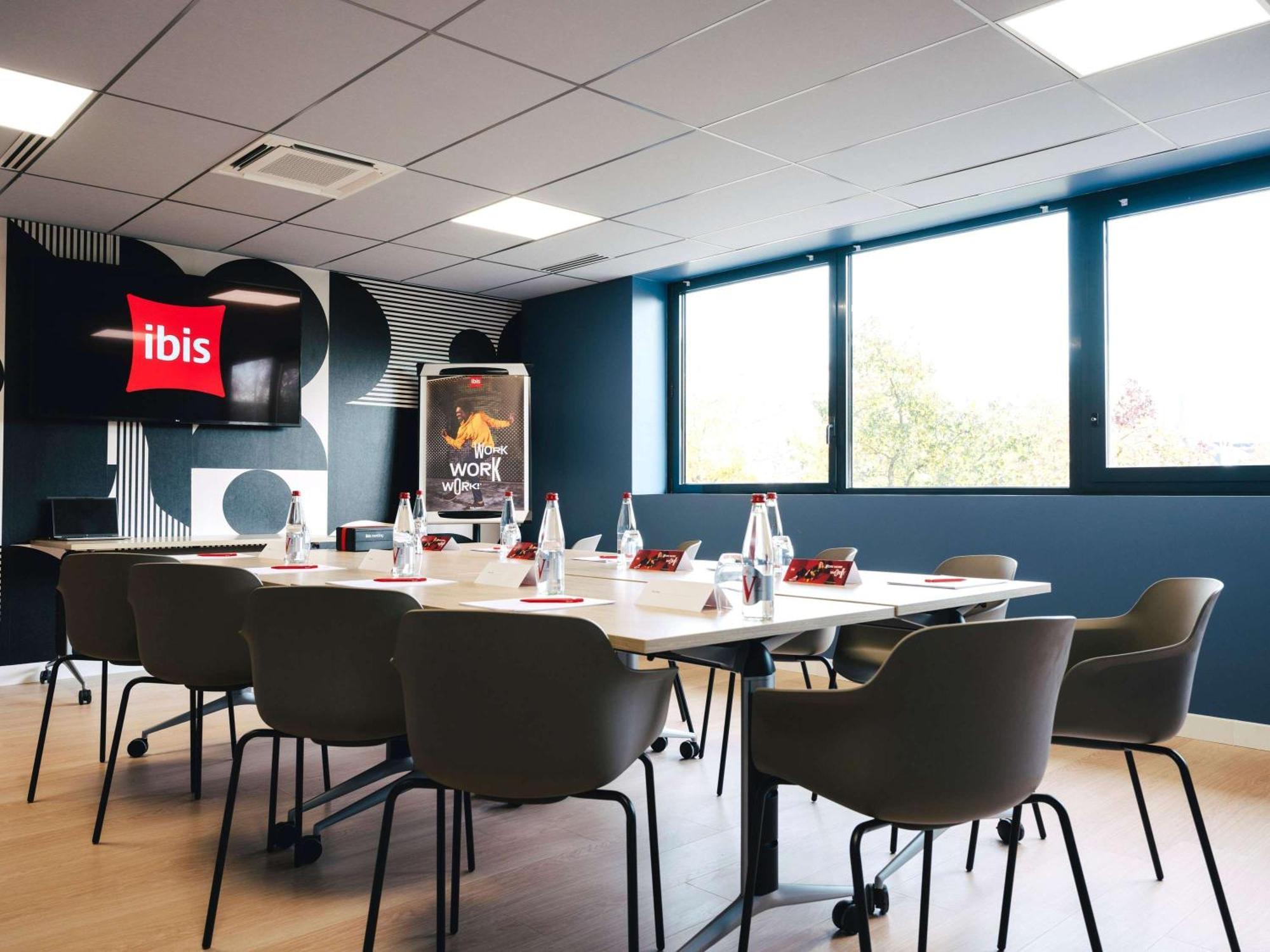 Ibis Rouen Centre Rive Droite Pasteur Hotel Luaran gambar